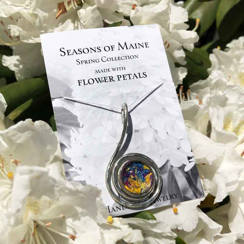Maine Flower Petal Mix Swirl Pendant