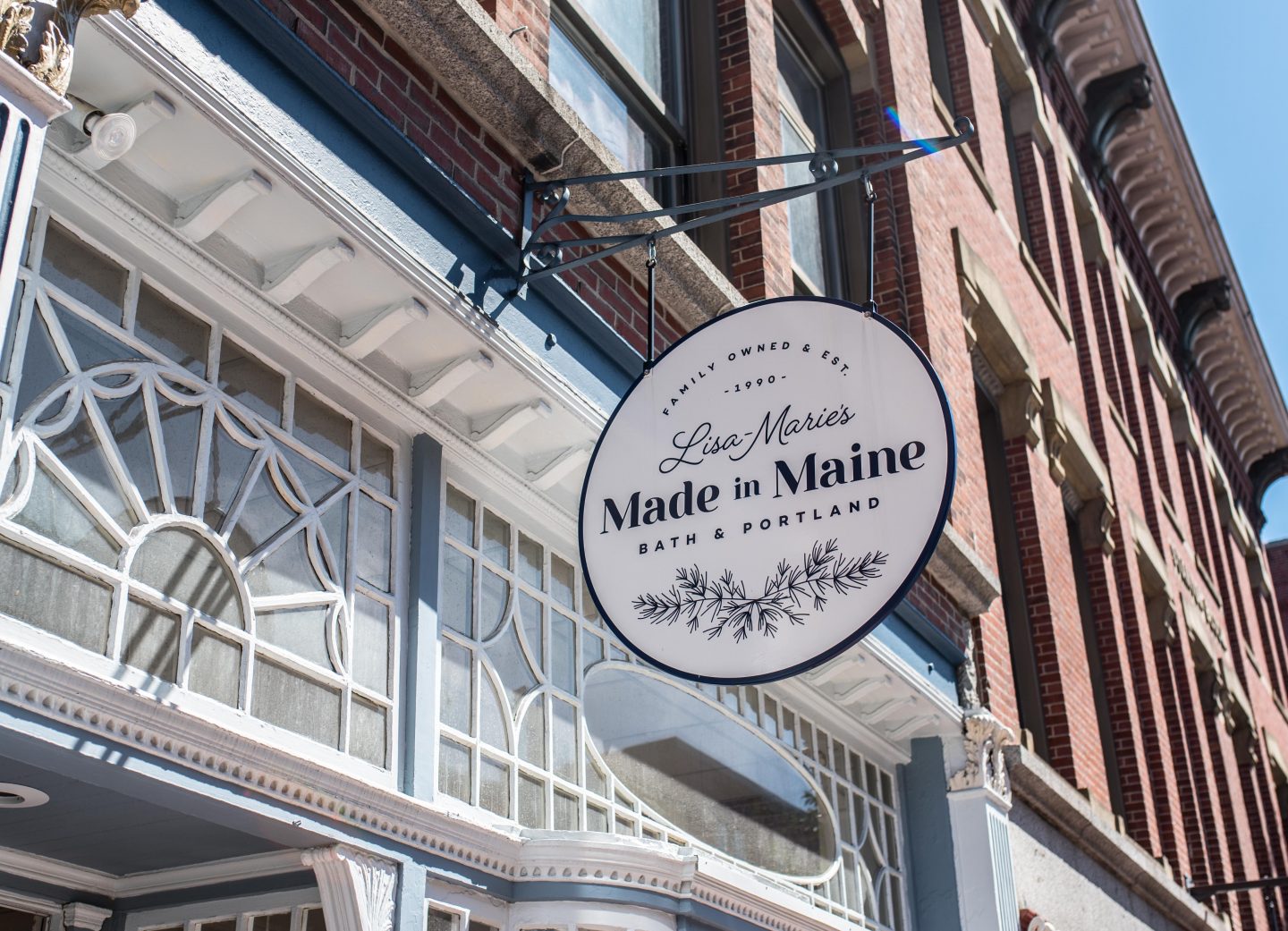 Lisa-Marie's Made in Maine storefront