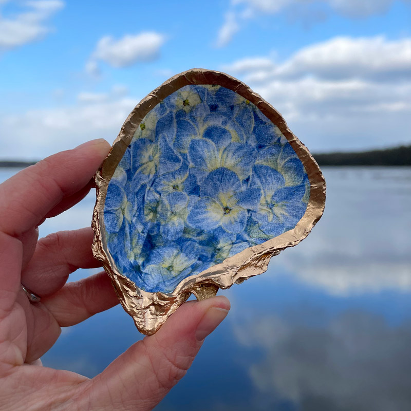 Blue Hydrangea Oyster Shell Ring Dish