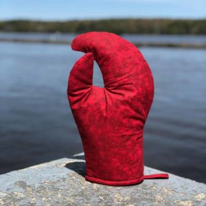 Red Lobster Claw Oven Mitt