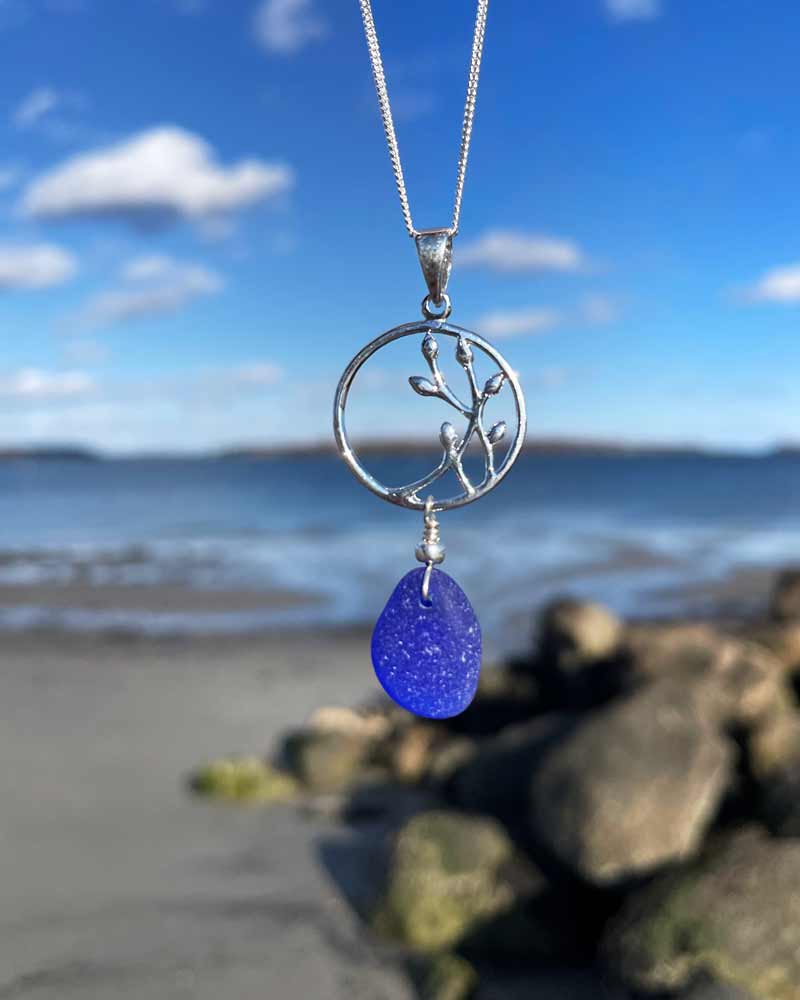Cobalt Blue Sea Glass Seaweed Circle Necklace