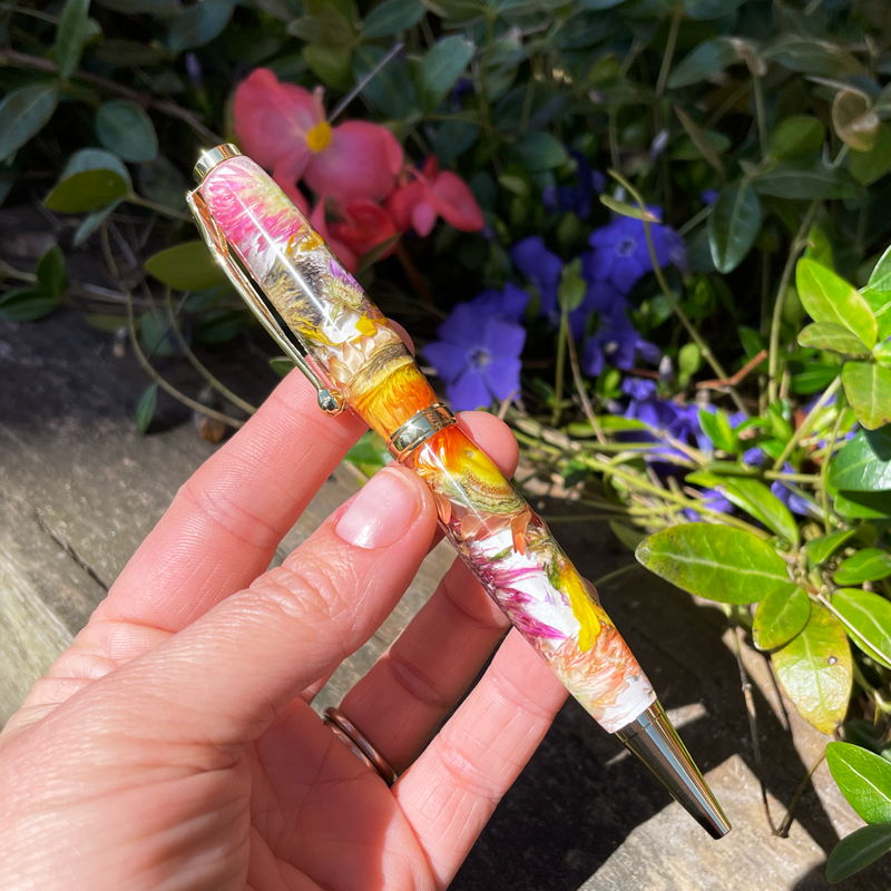 Maine Wildflower Pen with Gold Hardware