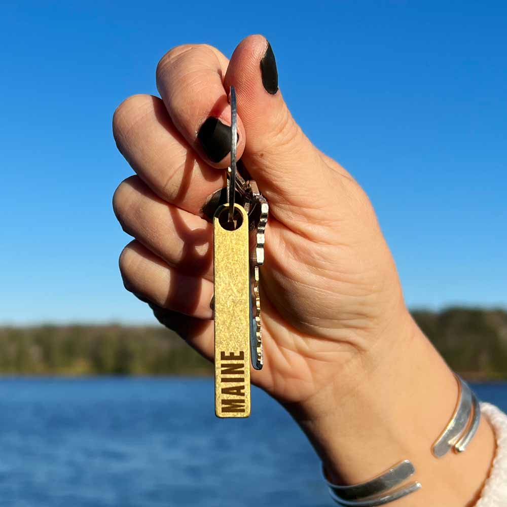 Maine / The Way Life Should Be Brass Bar Keychain
