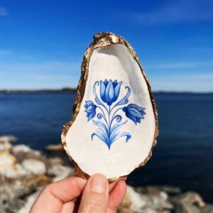 Blue Chintz Tulips Oyster Shell Ring Dish