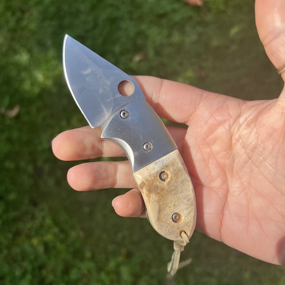 Moose Antler Gut Hook Knife - Lisa-Marie's Made in Maine