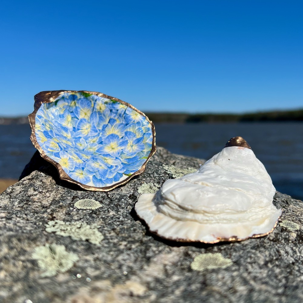 Hydrangea Oyster Shell Ring Dish